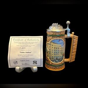 Longton Crown Yankee Stadium Stein w/ Pewter Lid MLB Turn Back the Clock | COA